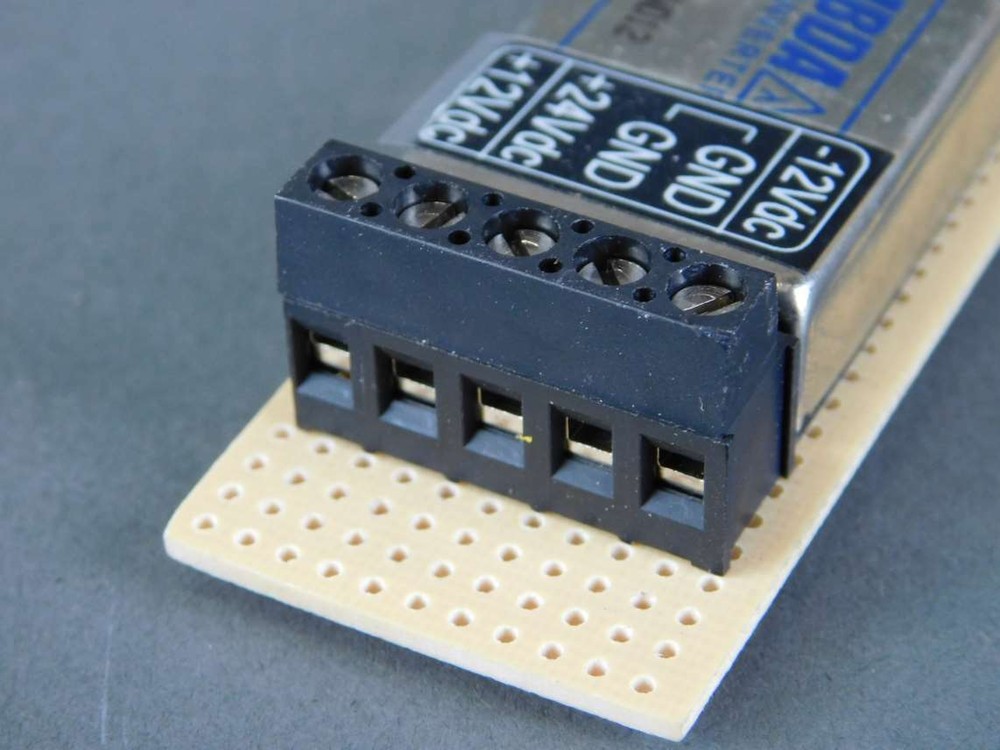 Lambda PXD10-24WD12 DC/DC Converter