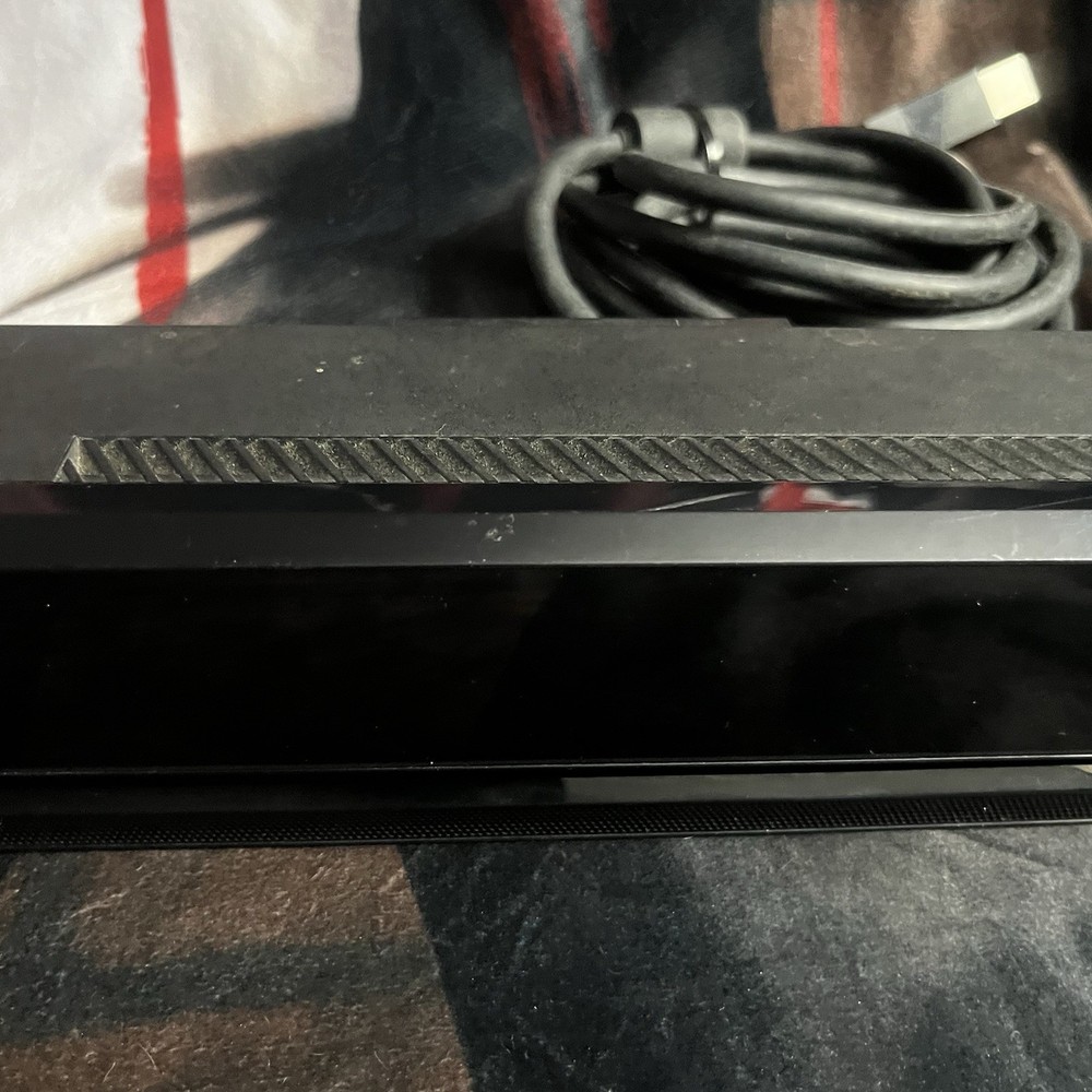 Microsoft Xbox One Kinect Sensor Bar Black Model 1520 Pre Owned Untested