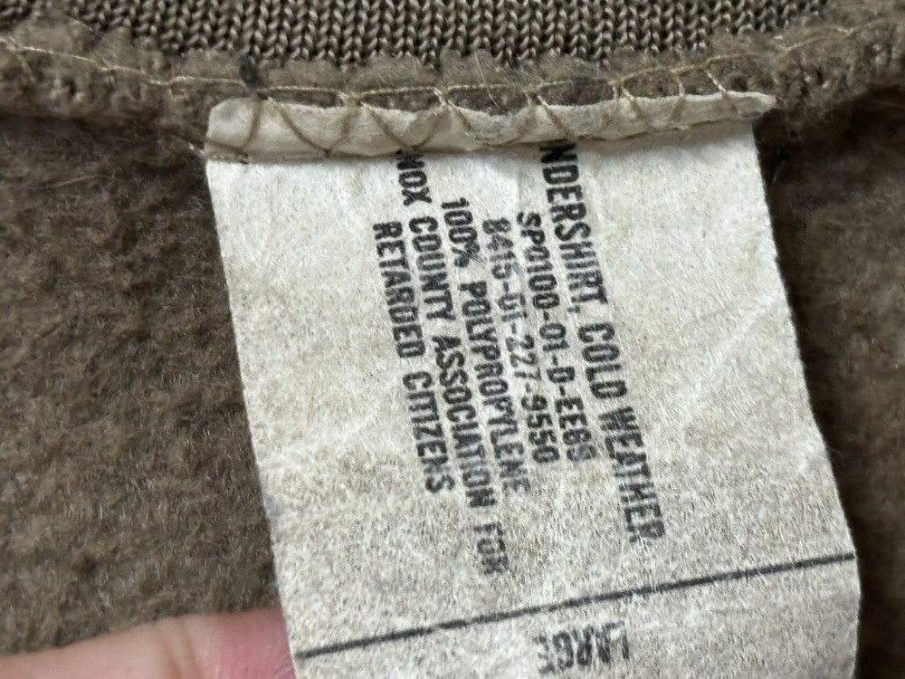 US Military Cold Weather Polypro 1/4 Zip Undershirt Brown Pullover Size Large