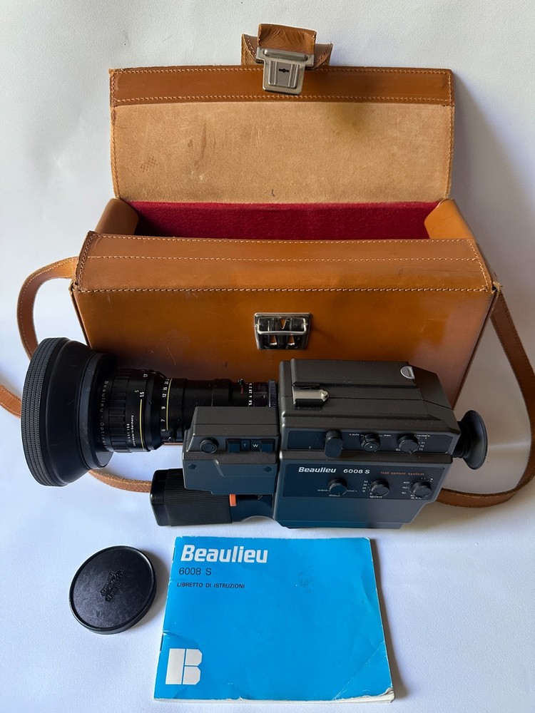 Super 8 Beaulieu 6008 S Camera - Complete Set with Original Case