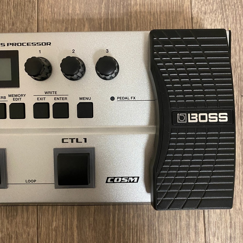 Boss GT-1B Bass Multi-Effects Processor Multi Effecter Used Product From Japan