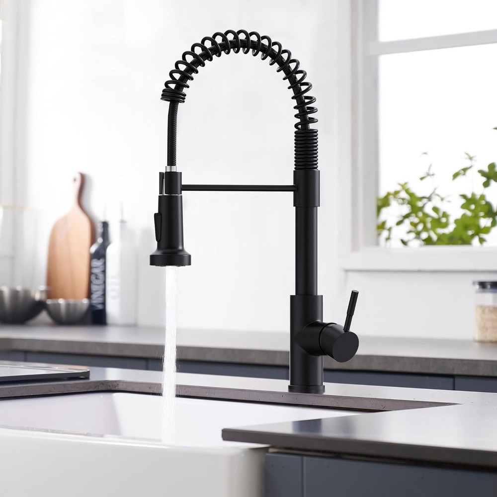 Sleek Black Faucet with 360 Swivel & Pull Down Sprayer