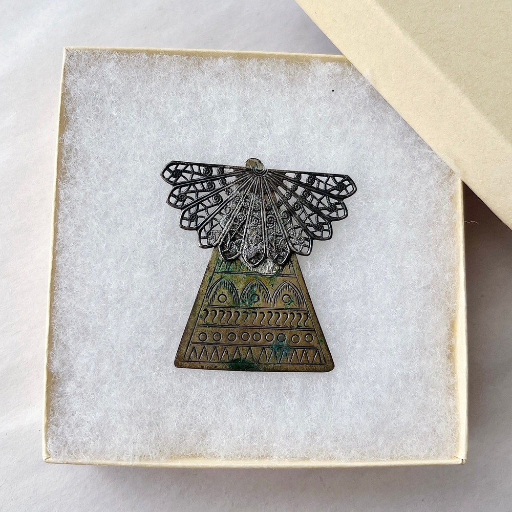 Vintage Art Deco Angel Pin Base without Backing