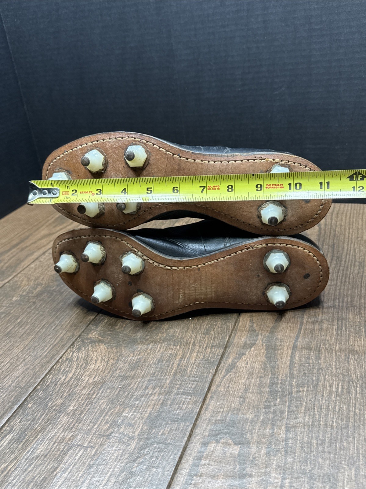 Vintage SPALDING LEATHER 1940s D Spot Bilt Black Football Shoes leather Cleats