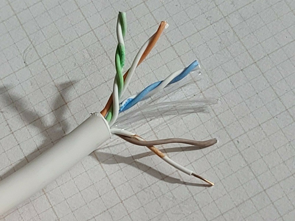 Berk-Tek 24/4P LANmark 6 CAT6 Plenum U/UTP Network Cable CMP White /100ft