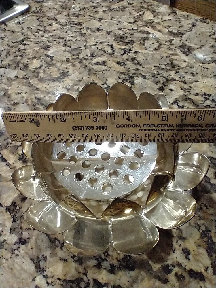 VINTAGE Reed & Barton Flower Water Lily Lotus Frog 3 Pieces SilverPlate #3002