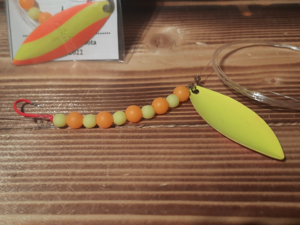 2-Hook Crawler Harness - SIze #4 Willow Blade - 4'/48" - 15lb - Size #4 Hooks