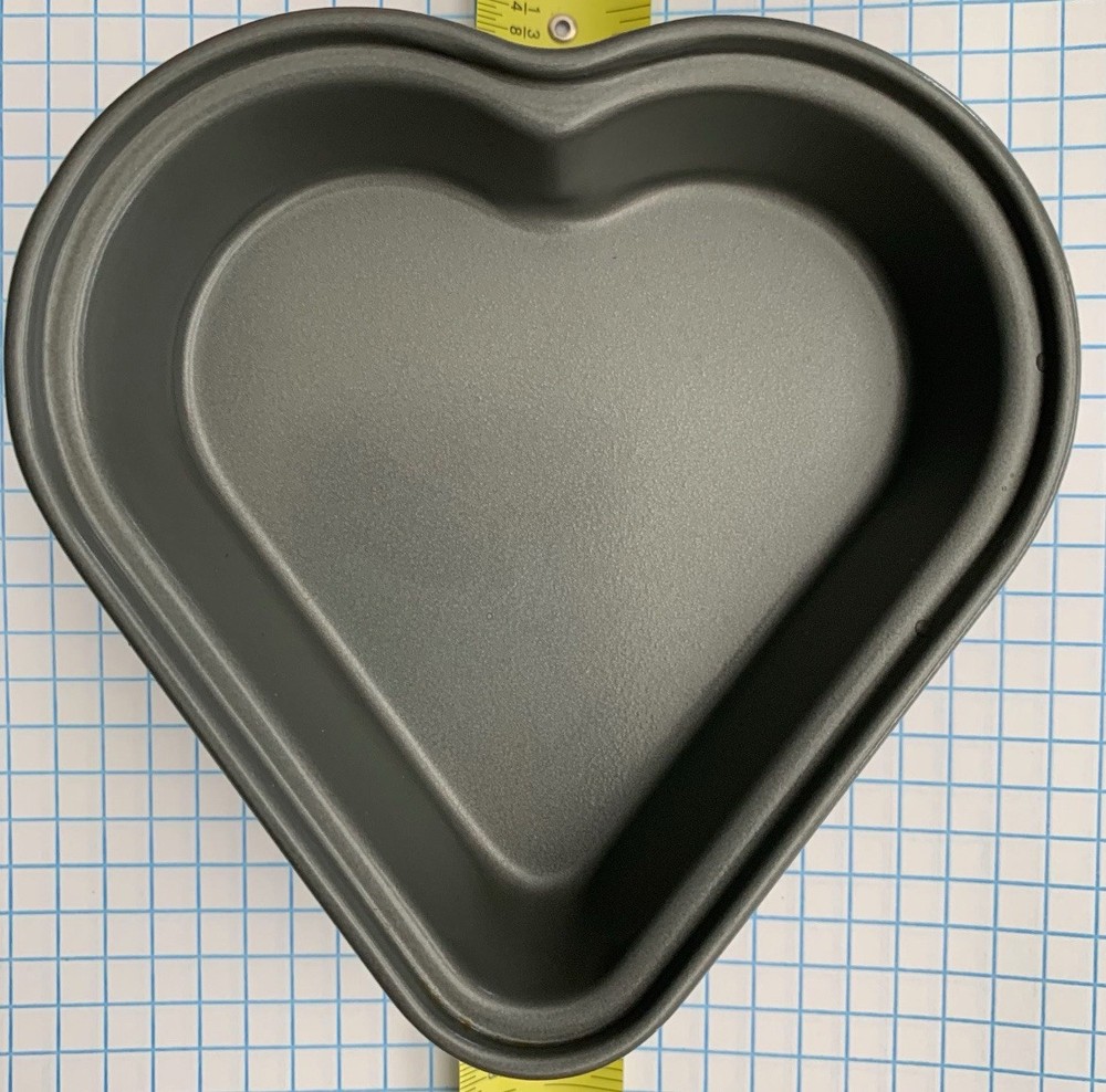4 Heart Pans