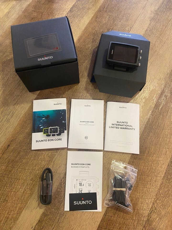 Suunto Eon Core Dive Comptuter and Transmitter