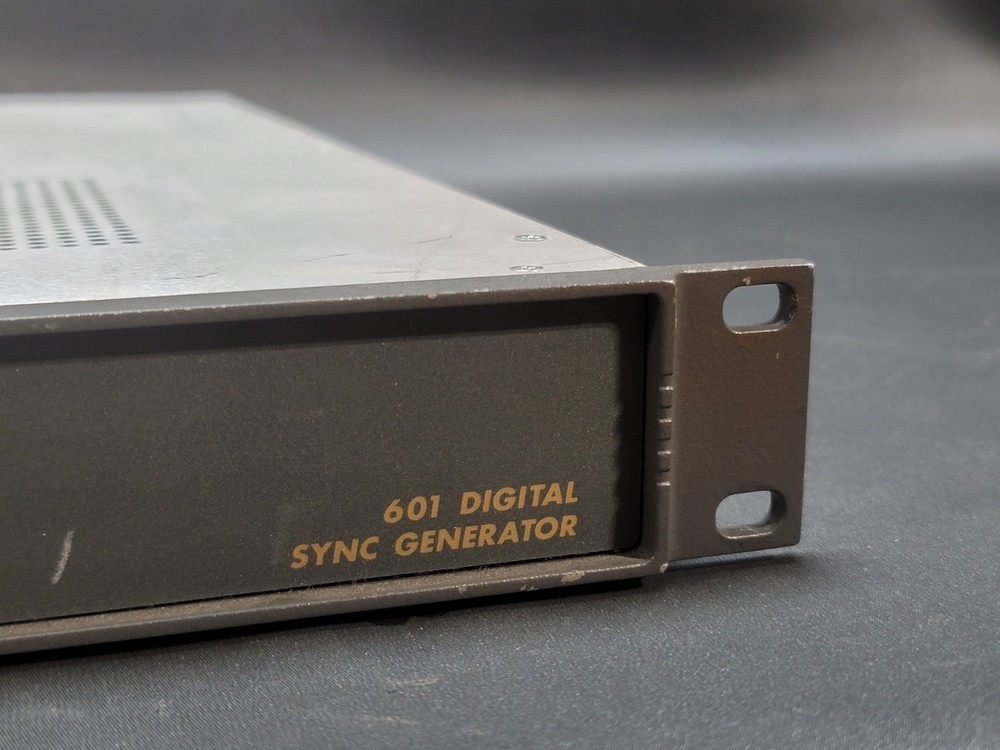 Videotek VSG-201D 601 Digital Sync Generator