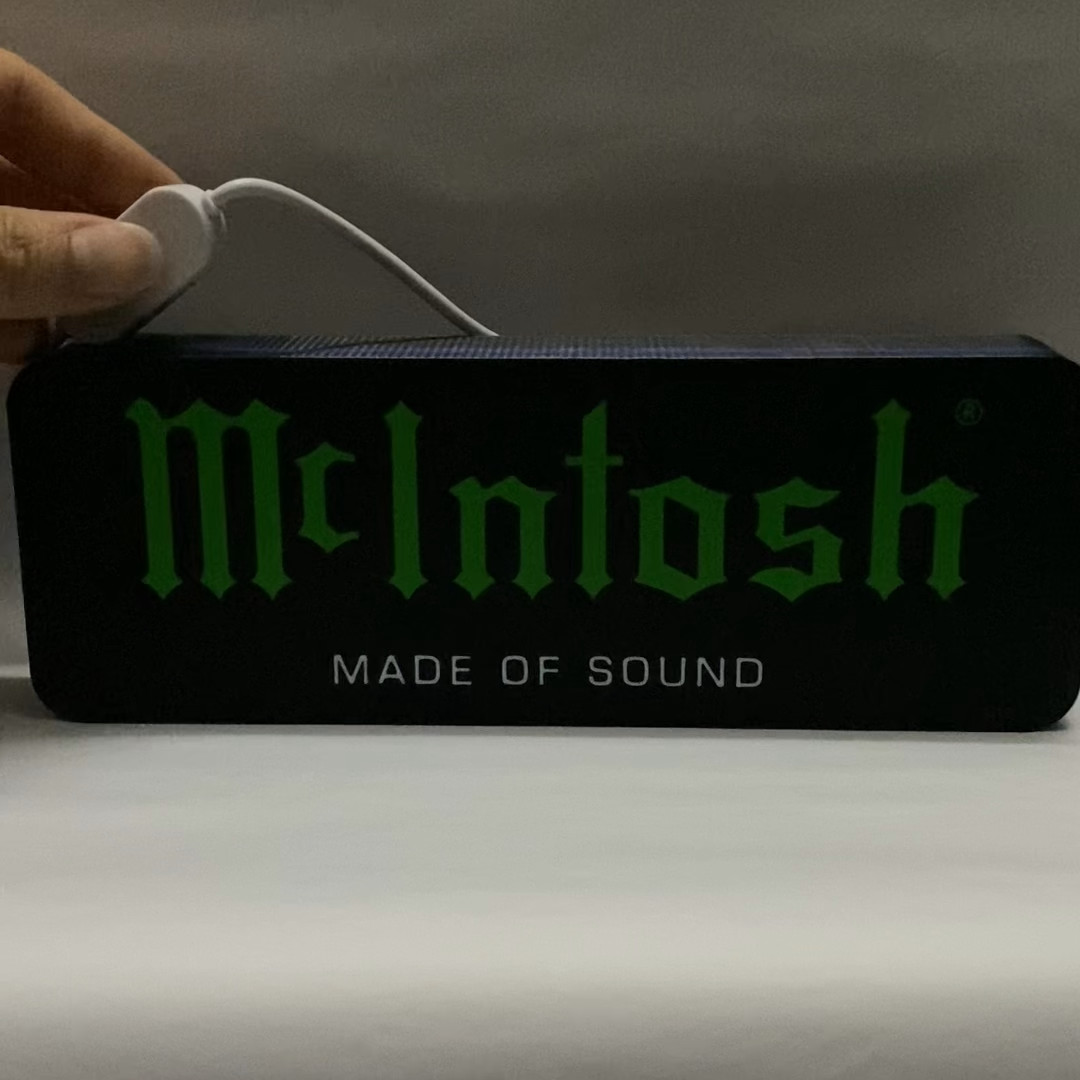 USB LED Lamp Neon Sign 9 Inch McIntosh 3D Printed Light Box Audio Theme Light-Up
