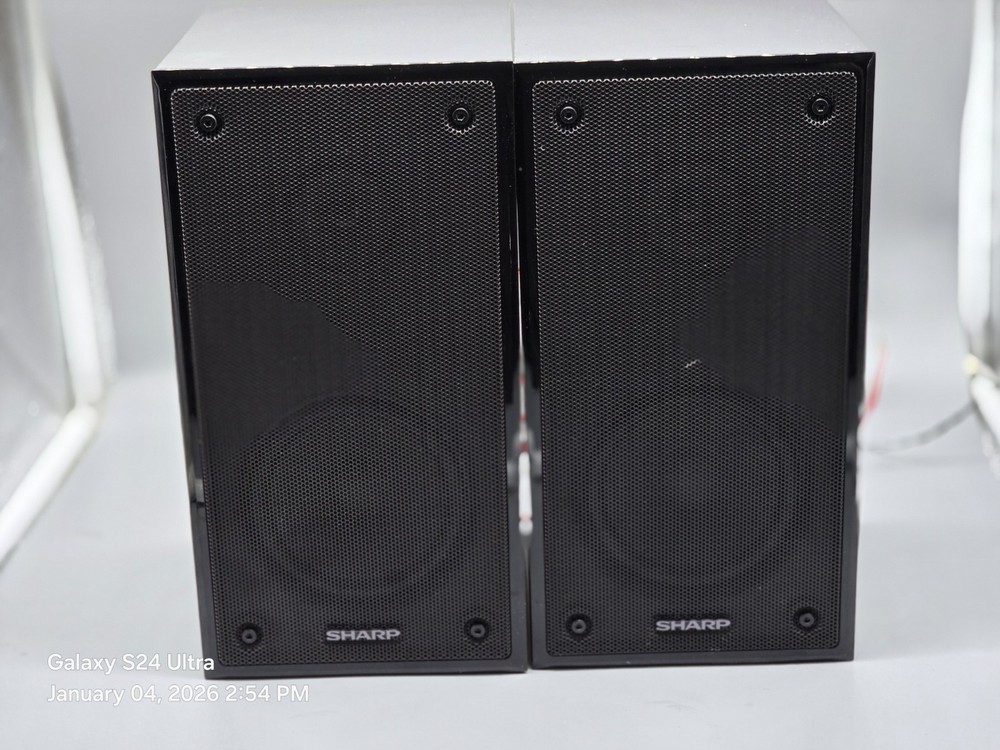 Sharp XL-HF102B Hi-Fi Bluetooth Component System CD Player Speakers W/ Remote