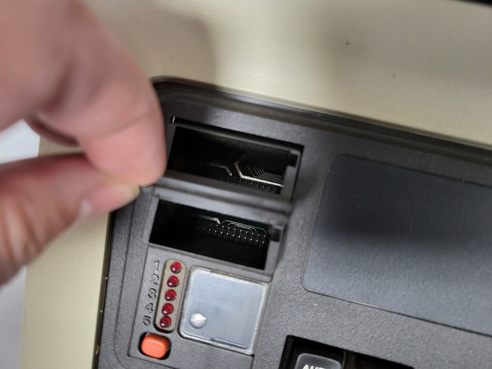 Vintage 1980s Digital DEC LetterPrinter 100 Dot Matrix Printer (Powers On)