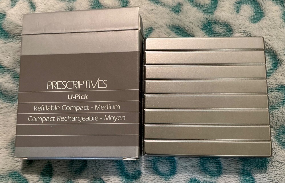 Prescriptives U-Pick Refillable Mirrored Makeup Compact - Medium - New In Box!