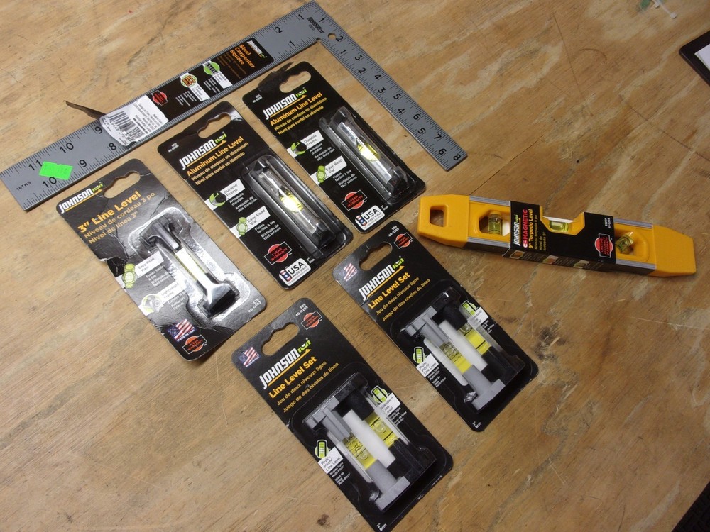 7pc. SET JOHNSON SQUARE, TORPEDO AND LINE LEVELS    ..