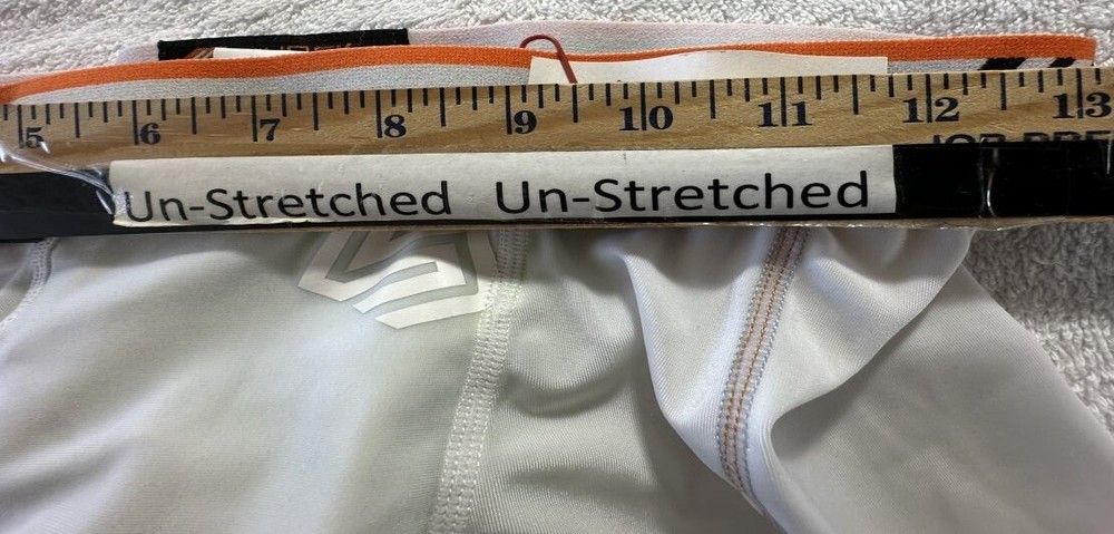 NWOT Shock Doctor Compression Short white L air core Recycled Polyester