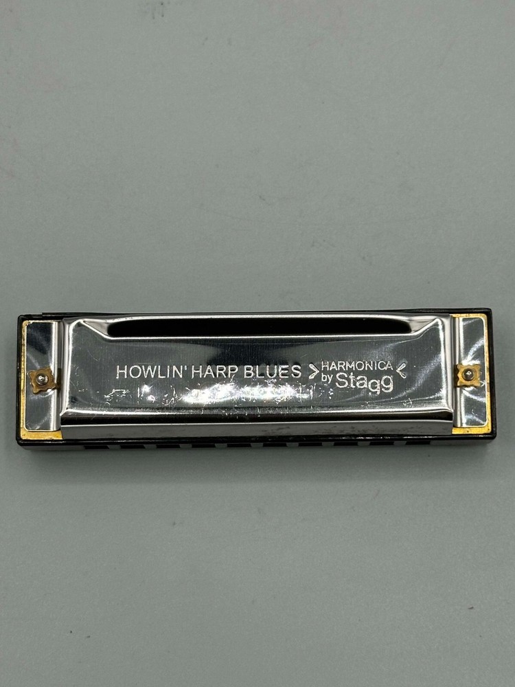 Howlin Harp Blues Harmonica by Stagg