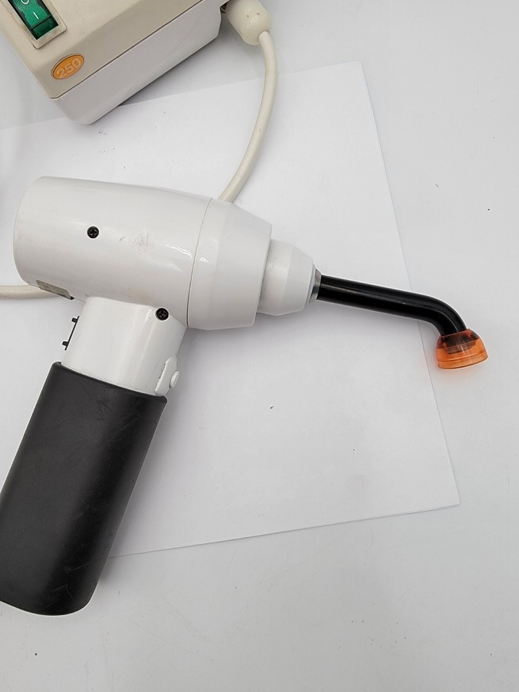 Hilux Curing Light 250