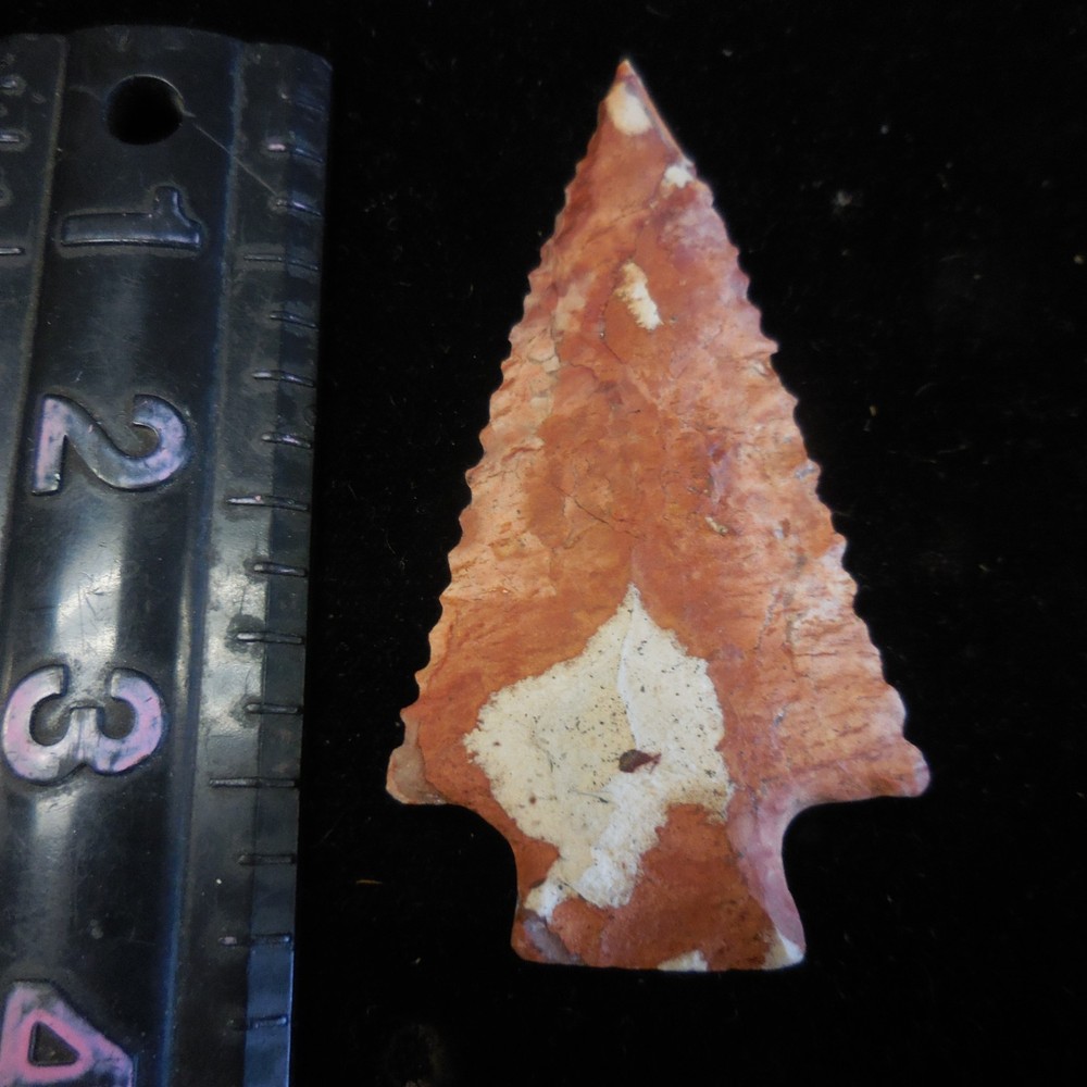SIX MILE CREEK POINT--CLASSIC FORM AND FLAKING