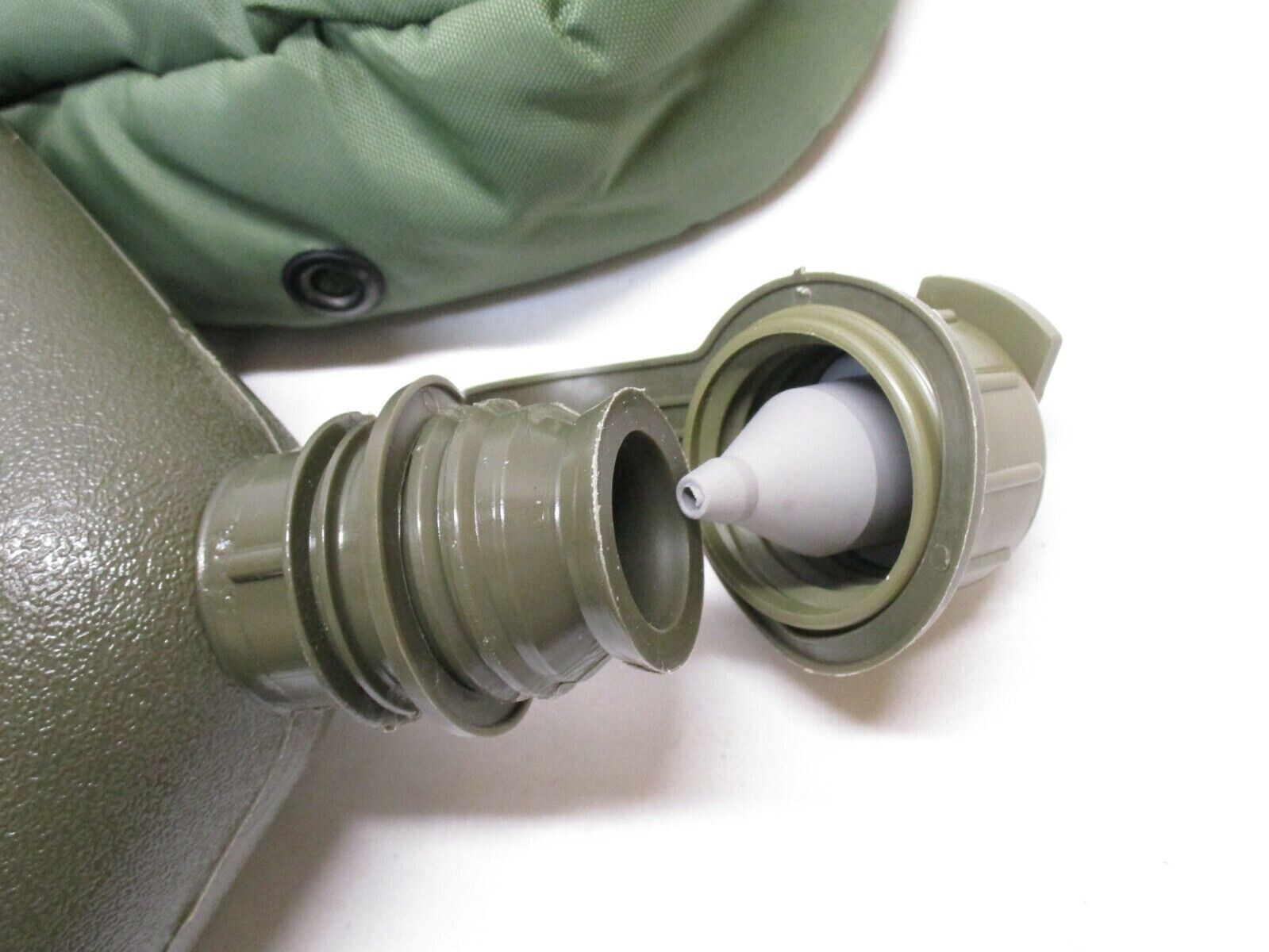 US Military 2 QT Collapsible Water Canteen with 2 Quart Pouch Cover & Sling EXC