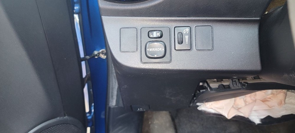 2015 Toyota Prius Transmission Shift Floor Automatic