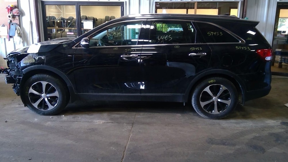 Used Keyless Entry Module fits: 2018 Kia Sorento Theft-Locking keyless entry Sma