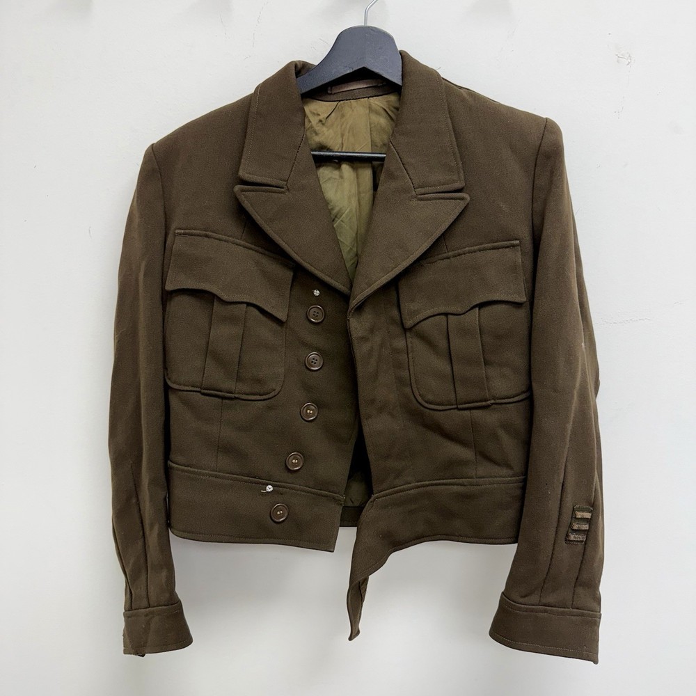 Original WWII US Army Officer Ike Uniform Jacket