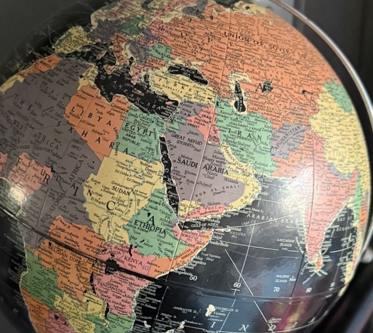 VTG MCM Replogle Starlight Globe Black Maps Atlases World & Celestial