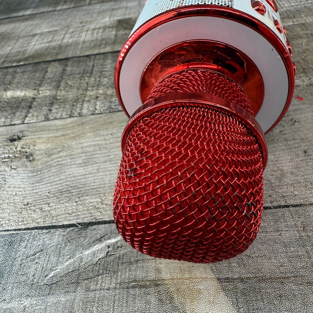 Wireless Bluetooth Karaoke Microphone Works
