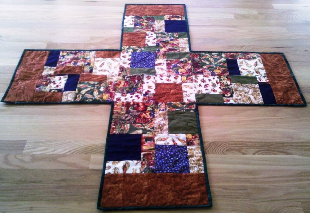 PLACEMAT TABLE TOPPER PATTERN The messy table solution! Reversible too