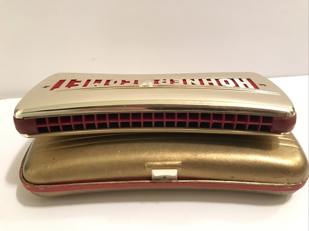 Comet M. Hohner Curved Two-Sided Tremelo Harmonica Key C&G