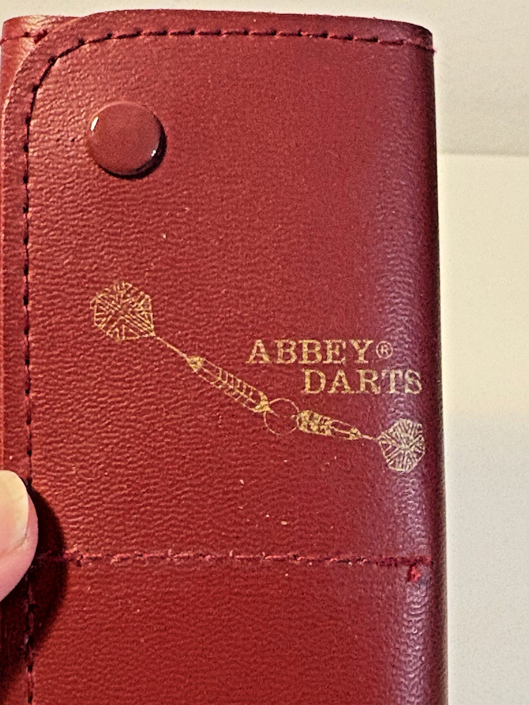 Abbey Darts Case Soft Red Double Fold Snap *Empty