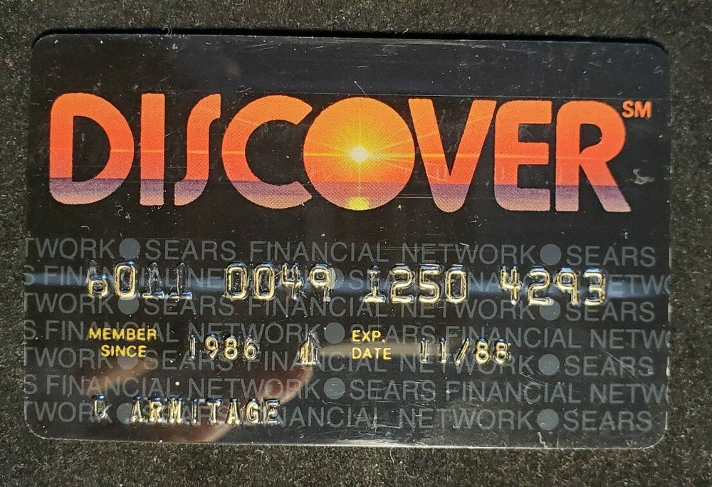 Discover credit card exp before 2000 cc587