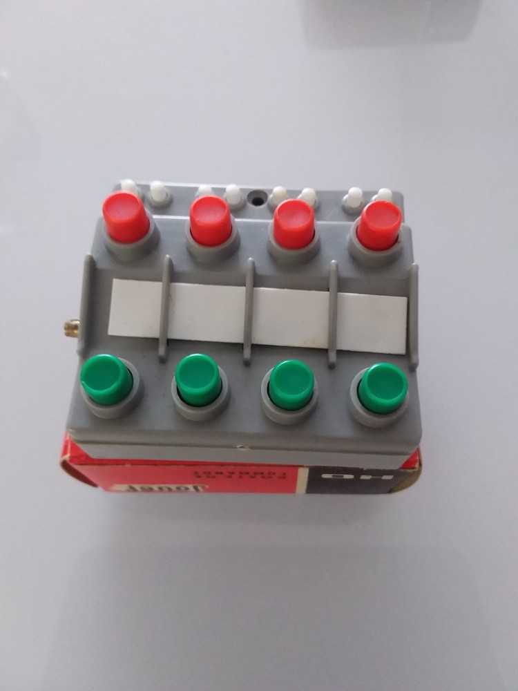 Ho Jouef ref 9890 order station