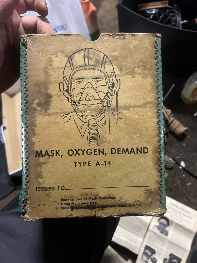 WWII Type A-14 Oxygen Mask MED Army Air Force AAF - IN BOX - NOS with manuals