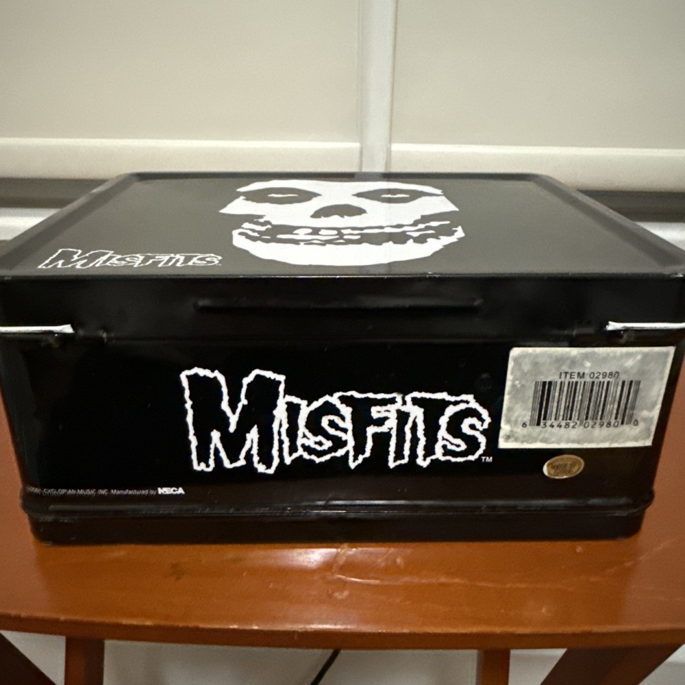 Misfits NECA 2001 Vintage Lunchbox