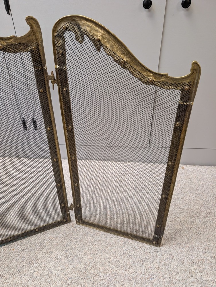 Vtg 3 Panel Fold Brass Shell Rose Fireplace Screen