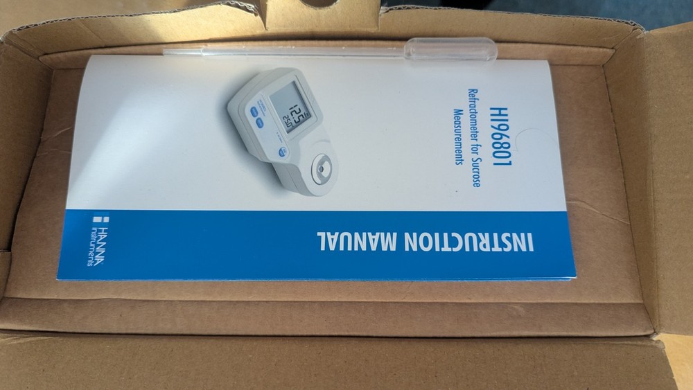 Hanna HI96801 Digital Refractometer