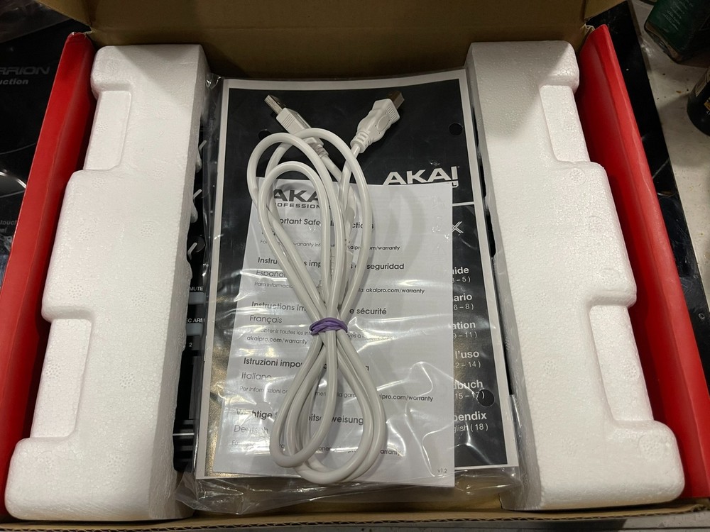 Akai Professional MIDImix Portable Mixer/DAW Controller with Ableton Live Lite