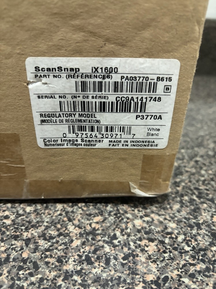 NEW Fujitsu ScanSnap iX1600 Color Duplex Document Scanner TouchScreen