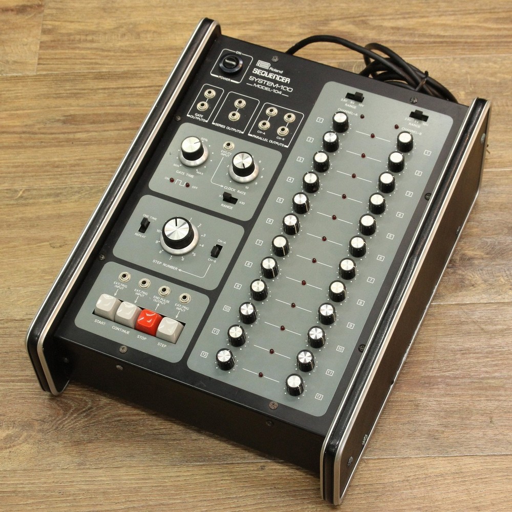 ROLAND SYSTEM-100 MODEL 104 [510642]