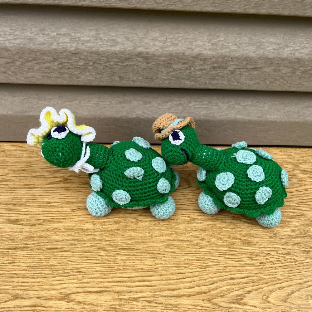 Crochet Turtle Couple Green