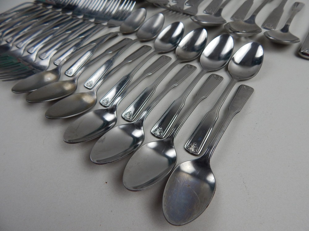 Oneida SHELTON Custom Stainless Flatware Spoons Forks Knives 54pc