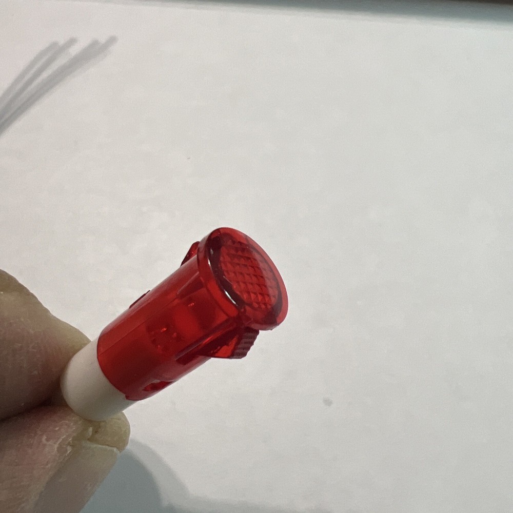 New Red Indicator Light 24V .3W 0.37" Mount