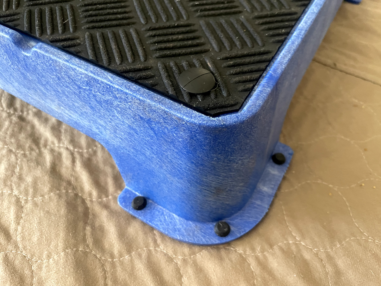 Cato Board Dog Training Platform Blue Rubber Surface | Place Board Obedience Agi