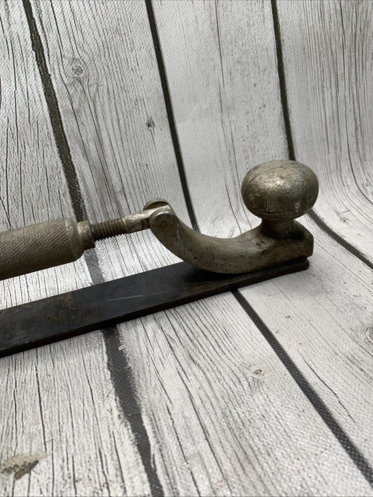 Nicholson Adjustable File Holder No. 25 W/File