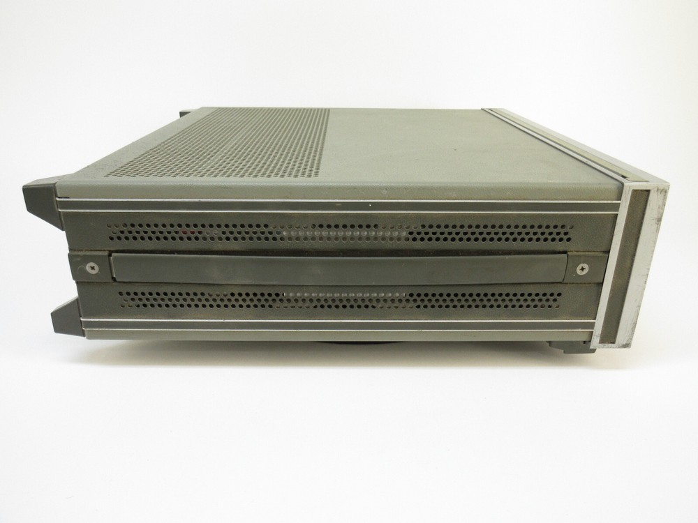 HP 8018A Serial Data Generator, 50 MHz Serial Data / PRBS Generator