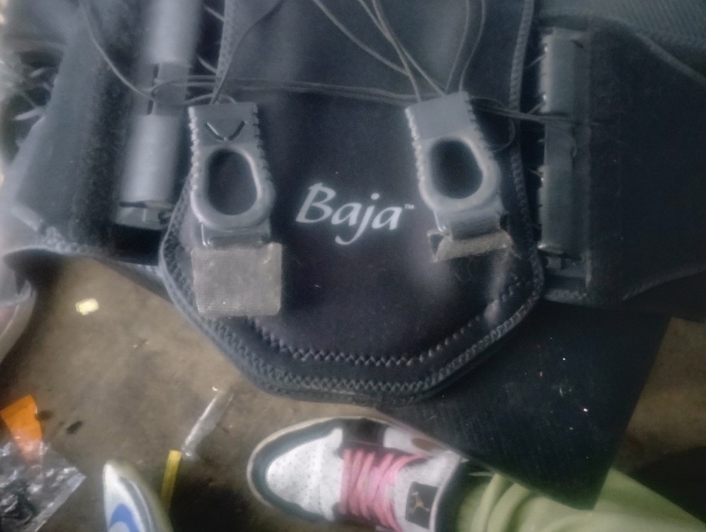 Baja Buoyancy Compensator Scuba Diving Equipment