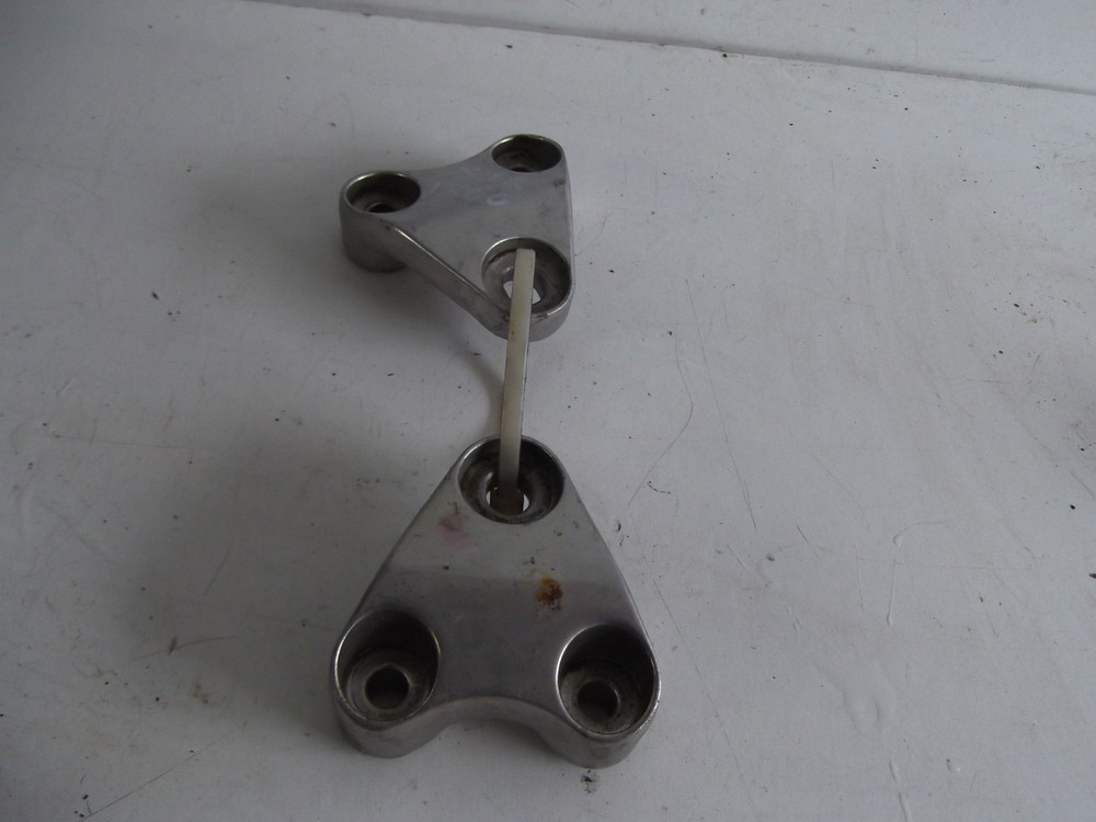 YAMAHA XJR1300 ENGINE MOUNTS