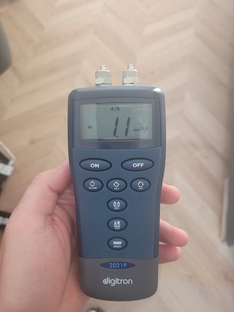 Digitron 2021P7 Pressure Meter